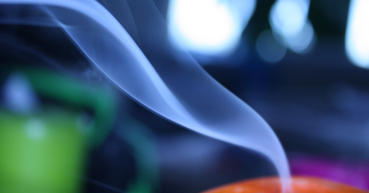 ロウソクの火に息を吹きかけるのも除去消火